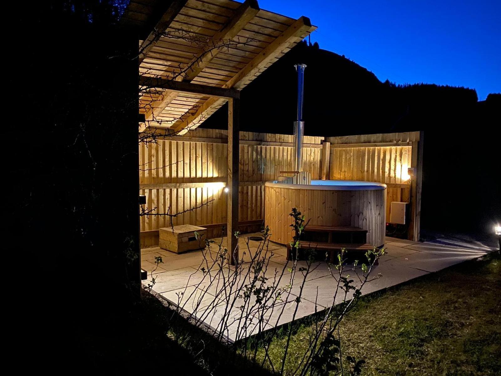 Fernhill Valley Farm Blaencwm Екстериор снимка